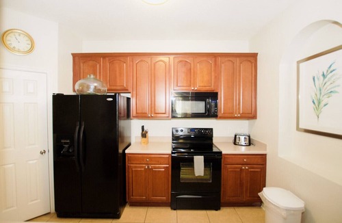 Florida Central Atlantic Coast Apartment | Vista Cay at Epic Universe : Standard 2 bedroom condo