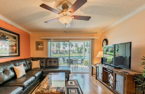 Isla del Sol House | Vista Verde E Isla Del Sol Welcomes You