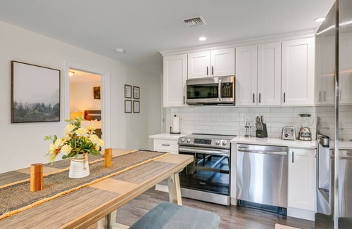 Huntington Station Apartment | Walk to Train! Updated Apt in Huntington Station