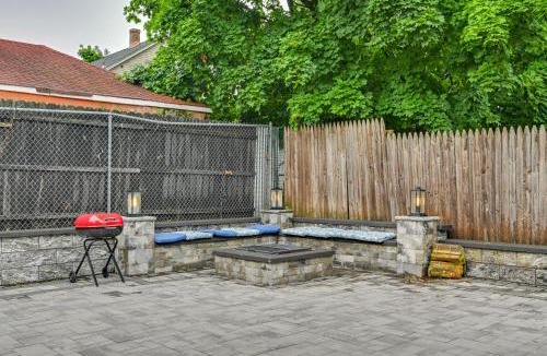 Huntington Station Apartment | Walk to Train! Updated Apt in Huntington Station