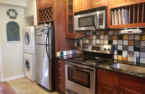St. Petersburg Condo | WALKSCORE=94! Welcome to Downtown St. Petersburg & Walk to Everything!