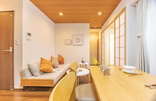 Nishiwaseda Apartment | Waseda 2Bedroom Apt 1 Min to Station, Direct to Ikebukuro, Near Shinjuku