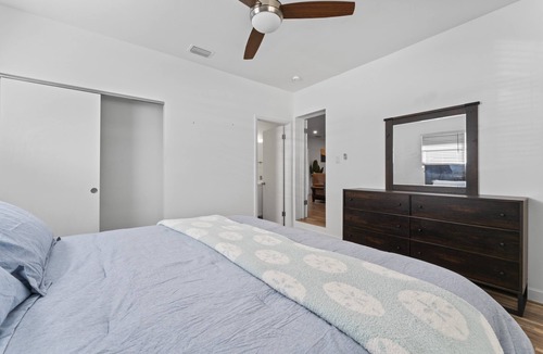 Palm River-Clair Mel House | Water Front 3 bedrooms Tampa Retreat