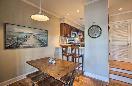 Madisonville House | Water Views & Private Dock! Madisonville Townhome