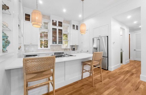 Cottage District House | Watercolor - Steps to Seaside | 4 bikes & Beach Club Included