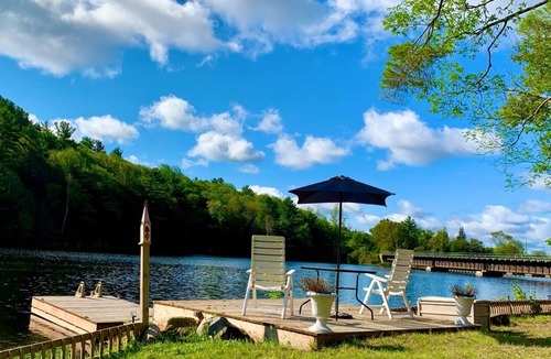 Parry Sound Cottage | Waterfront cottage with great view