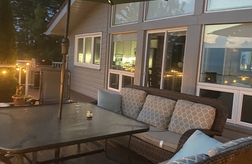 Ashfield-Colborne-Wawanosh Cottage | Waterfront cottage LakeHuron Hotub/pets/outshower private beach 2-18 people