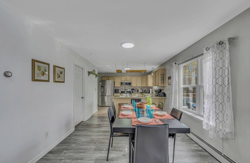Long Pond House | Waterfront, Hot Tub, Swim Spa, Pool Table, Arcade Games, Near Kalahari