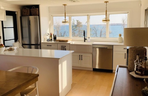 Waupoos House | Waupoos Beach House