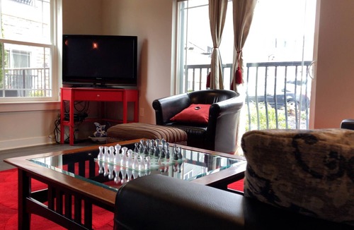 Rochester Apartment | We'll Care For Your Elderly Loved One When You're Away From Home