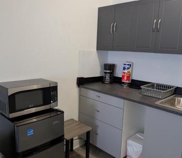West Little Havana House | Welcome Heart and Reliable Heart Vacation Houses