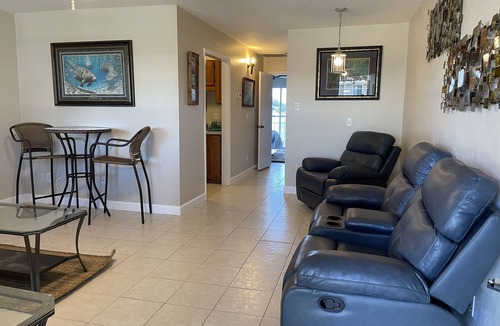 Springs at Kings Bay Condo | Welcome to Crystal River! Can’t beat the view