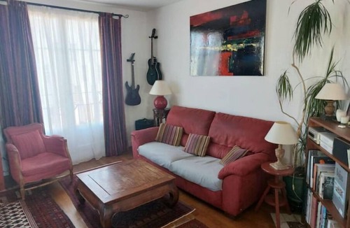 Amerique Apartment | Welcome to Emma in Gambetta! 2 bedrooms near Metro Porte des Lilas