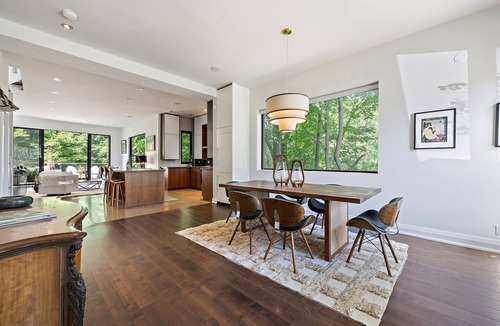 Lytton Park House | Welcome to The Treehouse - a tranquil escape in the middle of the city!