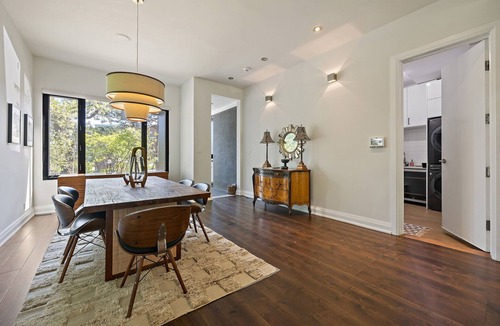 Lytton Park House | Welcome to The Treehouse - a tranquil escape in the middle of the city!