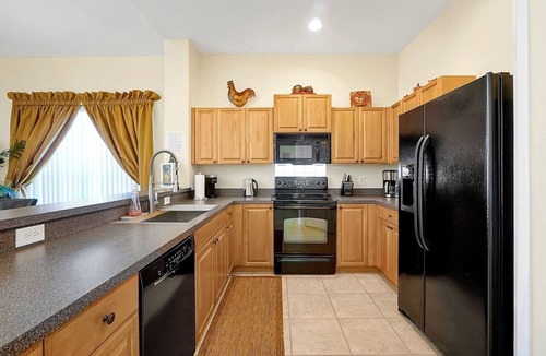 Tuscan Hills House | Welcome to your "Home away from Home" at Villa Bermudiana, minutes from Disney!