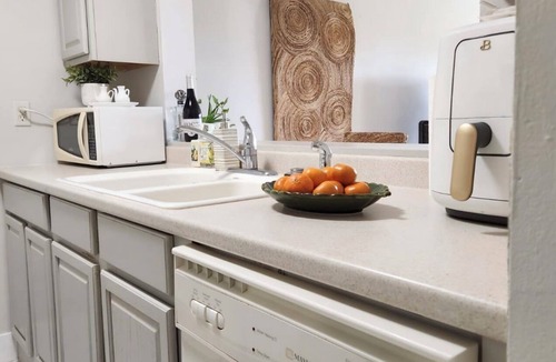 Central Naples Apartment | Welcome to your tranquil retreat in Naples!