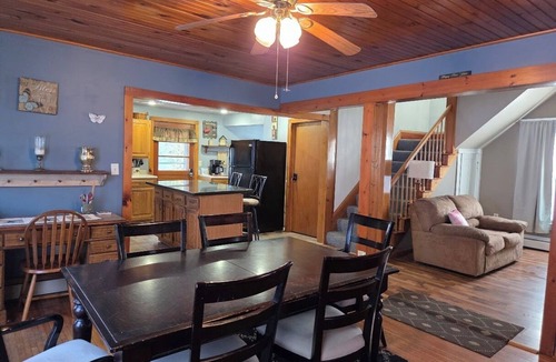 Canton House | Welcoming 3-bedroom house in charming Canton for your getaway