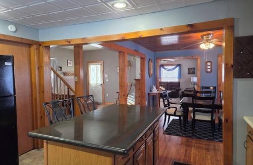 Canton House | Welcoming 3-bedroom house in charming Canton for your getaway