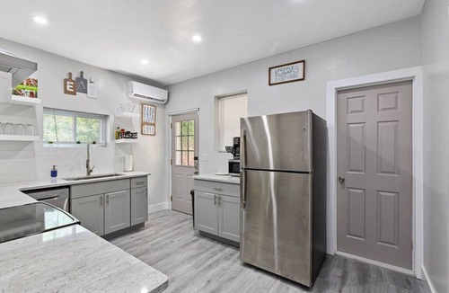 Harrisburg House | WeWelcome you to our Home near Dntwn and Hershey