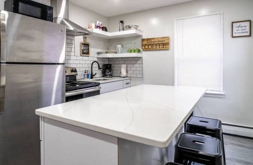 Harrisburg Apartment | WeWelcome you to our 2 bedroom Urban Apartment