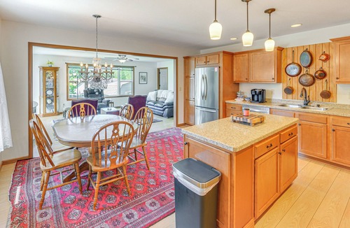 Columbiana Apartment | WFH-Friendly Columbiana Vacation Rental w/Deck!