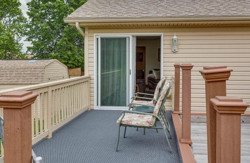 Columbiana Apartment | WFH-Friendly Columbiana Vacation Rental w/Deck!