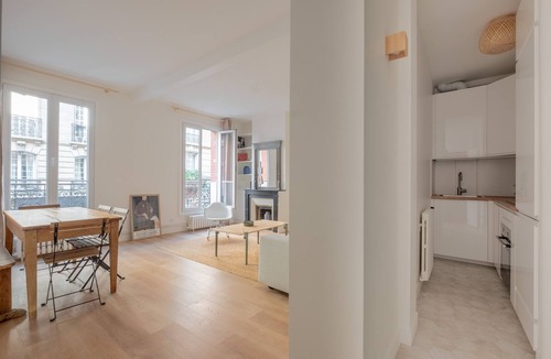 Pigalle Apartment | White Beauty, by Veeve