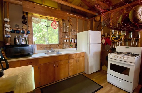 Gravenhurst Cottage | Whitt Island cottage on Lake Muskoka