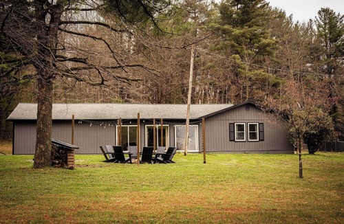 Sigel House | Wild Pines Ranch- Sauna~Gameroom