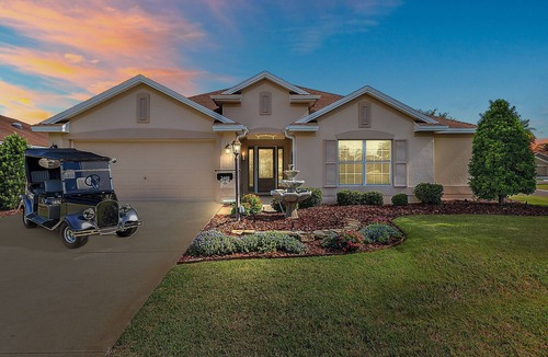 Wildwood House | Willie’s Place w/Golf Cart, Hot Tub & Dog Friendly