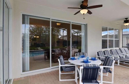 Windsor Hills House | Windsor Hills Magic Retreat
