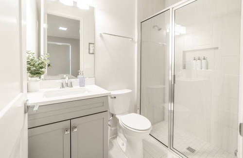 College Park House | WINTER PARK TOWNHOUSE - NEAR DOWNNTOWN & PARKS