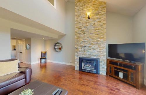 The Blue Mountains Apartment | Wintergreen 222