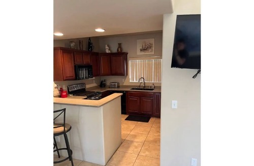 Bullhead City House | Wonderful 3 Bedroom River House..! Gated Community