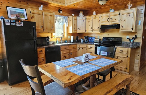 Schellsburg Cabin | Wonderful 3 bedroom cabin with new updates and breath taking views