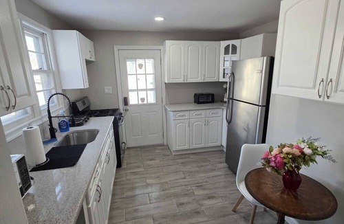 Alden Manor House | Wonderful 4-bedroom house 15 minutes from JFK
