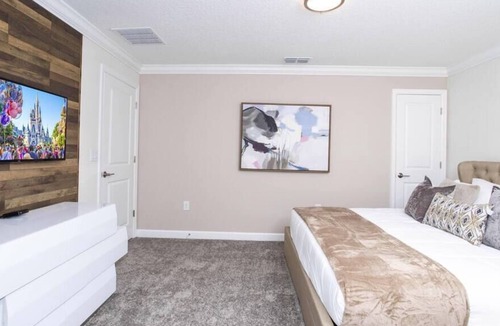 Campbell House | Wonderful brand new 5 bed/4 bath Storey Lake, FREE WATER PARK AND PRIVATE POOL!!