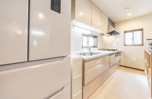 Oshiage Apartment | Wooden house max 8 people 7 minutes walk to Skytree 75 square meters - SKY Cottage -