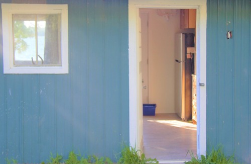 South Bruce Peninsula Cabin | Woodfire Lake Cabin, Sky Lake Retreat. Sleep 2 People