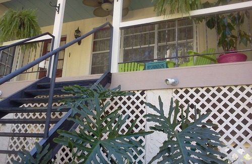 Yankeetown Apartment | World Traveler Suite at Magnolia House, Coastal Riverfront, Beachfront