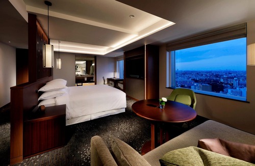 Nishi Hotel | Yokohama Bay Sheraton Hotel & Towers