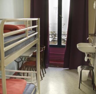 5th Arrondissement Hostel | Young and Happy Latin Quarter by Hiphophostels