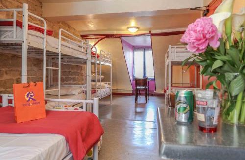 5th Arrondissement Hostel | Young and Happy Latin Quarter by Hiphophostels