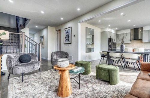 Carrying Place House | Youngs Cove Chalet in Prince Edward County