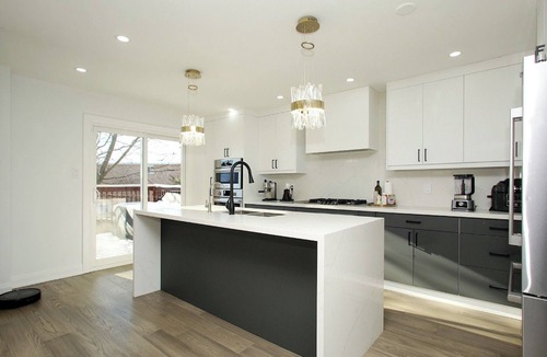 Aurora House | Your Dream Stay– Luxury Duplex 3BR Detached House in Prime Location
