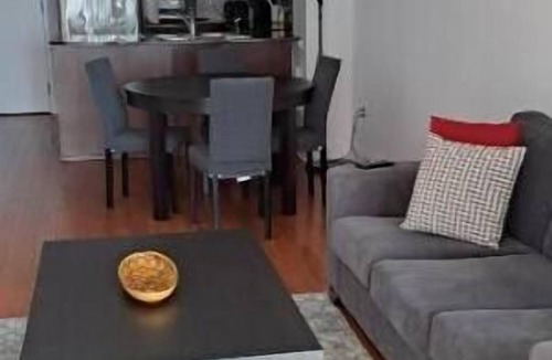 Yonge-Eglinton House | Your Home Away from Home in Midtown Toronto