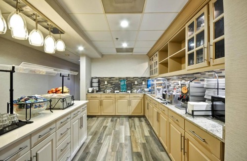 Camelback East Hotel | Your Relaxing Getaway Awaits! Full Kitchen, Free Breakfast, Pool, Pet-friendly!