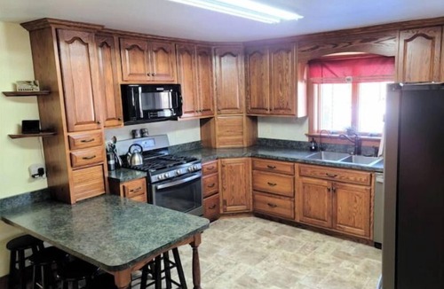 Swengel House | Your summer getaway- with a hot tub!