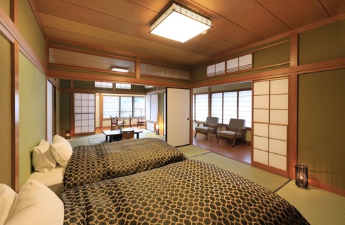 Miyakami House | Yugarawa Fuga